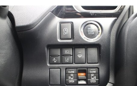 Toyota Voxy III, 2020 год, 2 148 000 рублей, 21 фотография