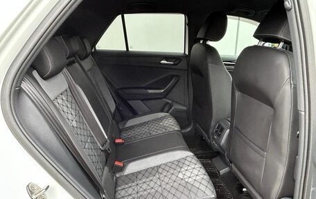 Volkswagen T-Roc I, 2023 год, 1 473 000 рублей, 10 фотография