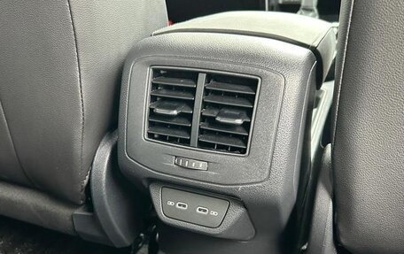 Volkswagen T-Roc I, 2023 год, 1 473 000 рублей, 20 фотография