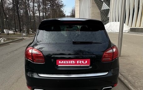 Porsche Cayenne III, 2011 год, 2 500 000 рублей, 2 фотография