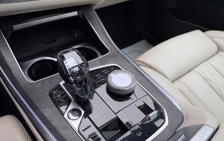 BMW X5, 2018 год, 5 490 000 рублей, 4 фотография