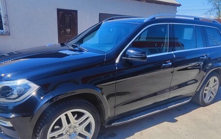 Mercedes-Benz GL-Класс, 2014 год, 2 500 000 рублей, 3 фотография