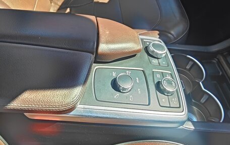 Mercedes-Benz GL-Класс, 2014 год, 2 500 000 рублей, 11 фотография