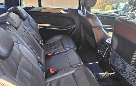 Mercedes-Benz GL-Класс, 2014 год, 2 500 000 рублей, 15 фотография