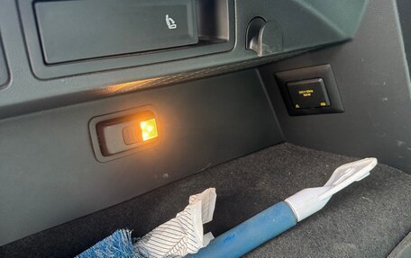 Volkswagen Tiguan II, 2017 год, 2 400 000 рублей, 22 фотография