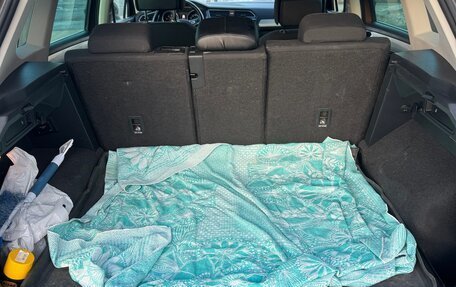 Volkswagen Tiguan II, 2017 год, 2 400 000 рублей, 19 фотография