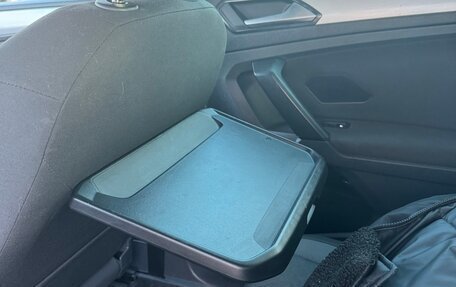 Volkswagen Tiguan II, 2017 год, 2 400 000 рублей, 18 фотография