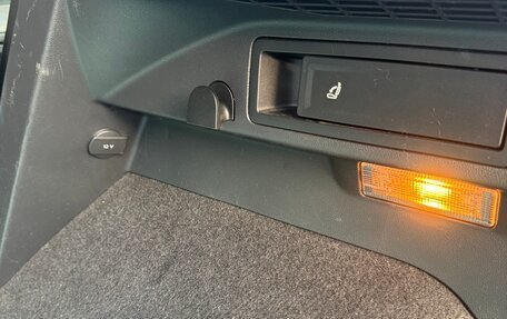 Volkswagen Tiguan II, 2017 год, 2 400 000 рублей, 21 фотография