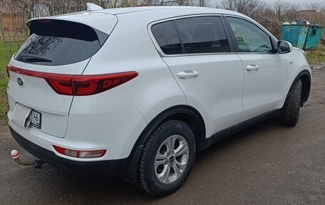 KIA Sportage IV рестайлинг, 2018 год, 1 600 000 рублей, 4 фотография