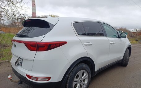 KIA Sportage IV рестайлинг, 2018 год, 1 600 000 рублей, 5 фотография