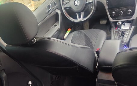 Skoda Yeti I рестайлинг, 2013 год, 950 000 рублей, 12 фотография