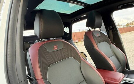 Geely Coolray I, 2022 год, 1 700 000 рублей, 12 фотография