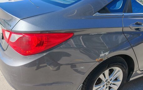 Hyundai Sonata VI, 2011 год, 600 000 рублей, 14 фотография