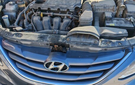 Hyundai Sonata VI, 2011 год, 600 000 рублей, 36 фотография