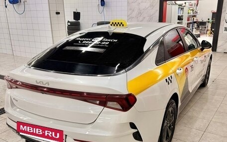 KIA K5, 2022 год, 1 500 000 рублей, 2 фотография