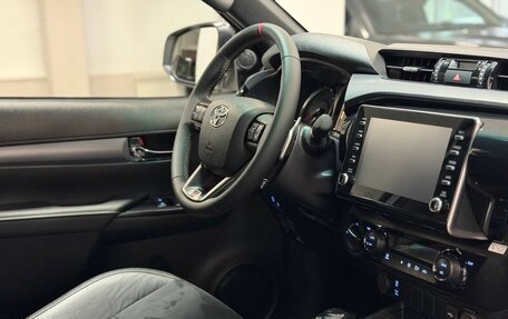 Toyota Hilux VIII, 2025 год, 7 590 000 рублей, 9 фотография