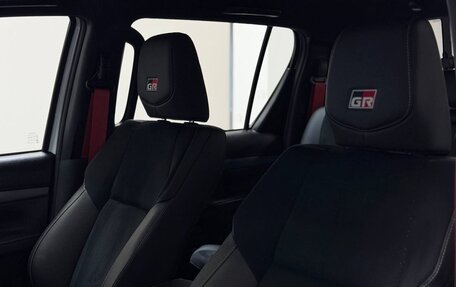 Toyota Hilux VIII, 2025 год, 7 590 000 рублей, 11 фотография