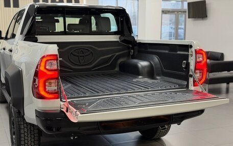 Toyota Hilux VIII, 2025 год, 7 590 000 рублей, 20 фотография