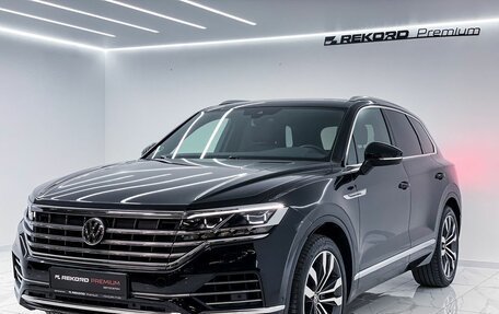 Volkswagen Touareg III, 2019 год, 5 500 000 рублей, 3 фотография