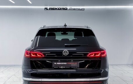 Volkswagen Touareg III, 2019 год, 5 500 000 рублей, 9 фотография
