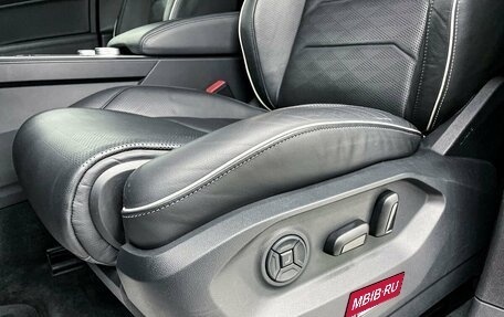 Volkswagen Touareg III, 2019 год, 5 500 000 рублей, 12 фотография