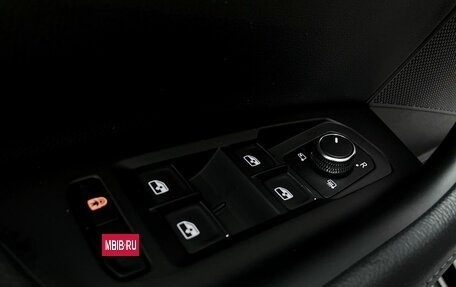 Volkswagen Touareg III, 2019 год, 5 500 000 рублей, 20 фотография