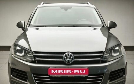 Volkswagen Touareg III, 2012 год, 1 899 000 рублей, 2 фотография