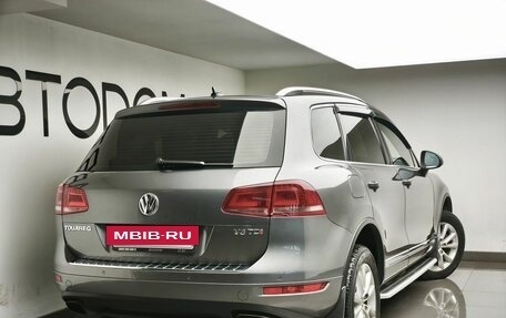 Volkswagen Touareg III, 2012 год, 1 899 000 рублей, 3 фотография