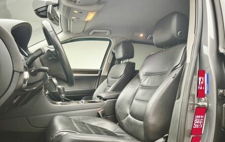 Volkswagen Touareg III, 2012 год, 1 899 000 рублей, 8 фотография