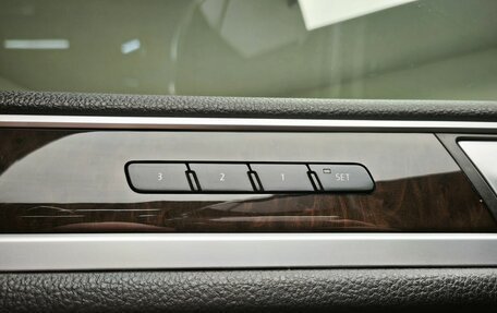 Volkswagen Touareg III, 2012 год, 1 899 000 рублей, 13 фотография