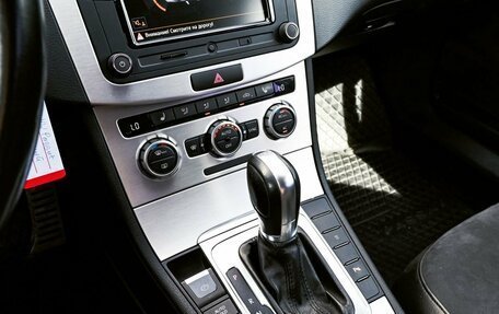 Volkswagen Passat B7, 2011 год, 1 279 000 рублей, 9 фотография