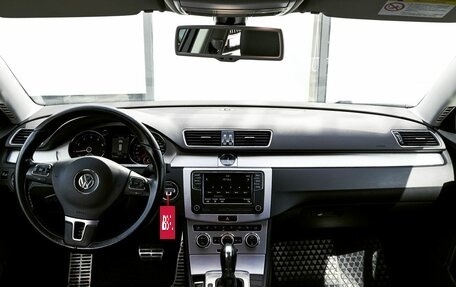 Volkswagen Passat B7, 2011 год, 1 279 000 рублей, 18 фотография