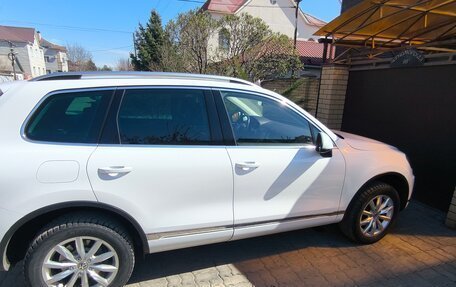 Volkswagen Touareg III, 2017 год, 4 350 000 рублей, 3 фотография