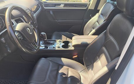 Volkswagen Touareg III, 2017 год, 4 350 000 рублей, 10 фотография