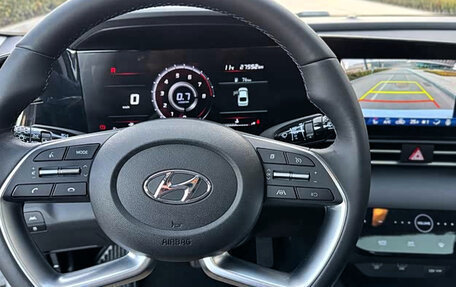 Hyundai Elantra, 2022 год, 1 480 000 рублей, 11 фотография