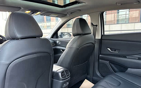 Hyundai Elantra, 2022 год, 1 480 000 рублей, 12 фотография