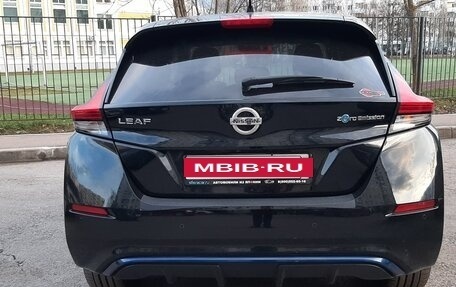 Nissan Leaf II, 2017 год, 1 670 000 рублей, 4 фотография