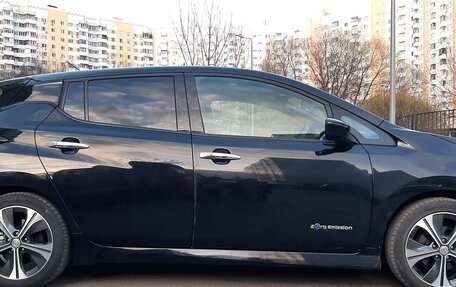 Nissan Leaf II, 2017 год, 1 670 000 рублей, 6 фотография