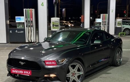 Ford Mustang VI рестайлинг, 2015 год, 2 069 000 рублей, 5 фотография