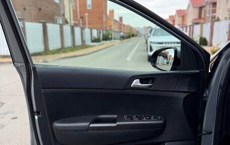 KIA Sportage IV рестайлинг, 2019 год, 2 200 000 рублей, 21 фотография