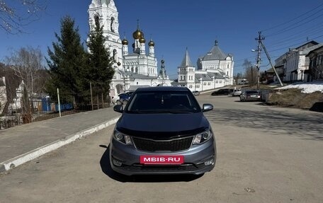 KIA Rio III рестайлинг, 2015 год, 920 000 рублей, 2 фотография