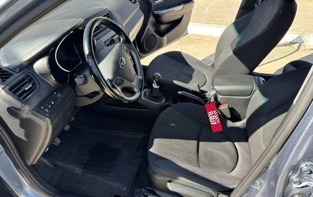 KIA Rio III рестайлинг, 2015 год, 920 000 рублей, 19 фотография