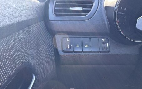 KIA Rio III рестайлинг, 2015 год, 920 000 рублей, 23 фотография