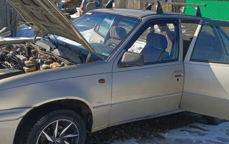 Daewoo Nexia I рестайлинг, 2001 год, 45 000 рублей, 3 фотография