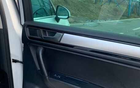 Volkswagen Touareg III, 2014 год, 2 550 000 рублей, 15 фотография