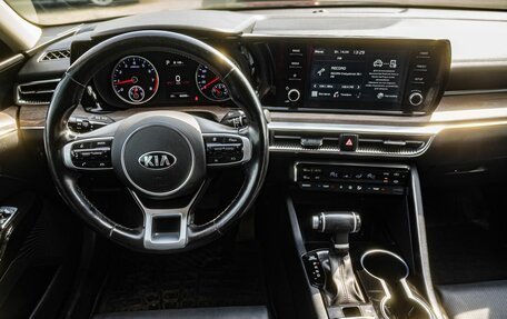 KIA K5, 2020 год, 2 700 000 рублей, 20 фотография