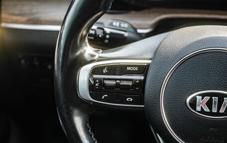 KIA K5, 2020 год, 2 700 000 рублей, 17 фотография