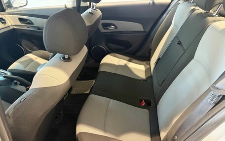 Chevrolet Cruze II, 2012 год, 699 000 рублей, 9 фотография