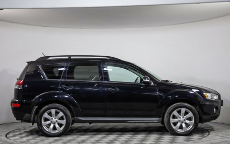 Mitsubishi Outlander III рестайлинг 3, 2011 год, 1 199 000 рублей, 4 фотография