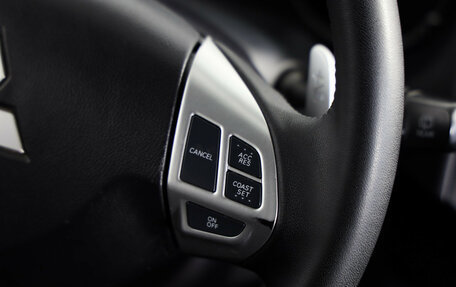 Mitsubishi Outlander III рестайлинг 3, 2011 год, 1 199 000 рублей, 11 фотография